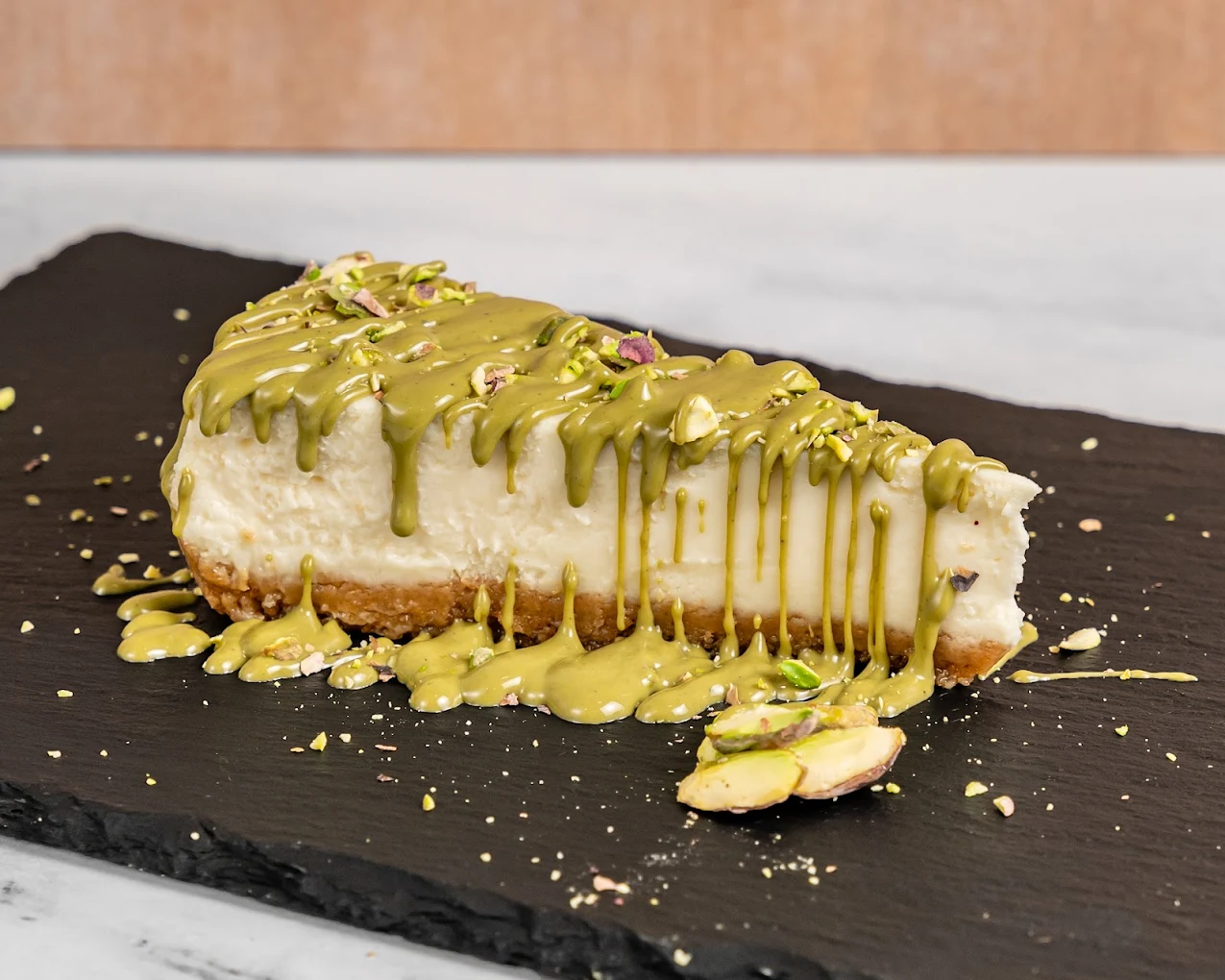 Garnitures fra\u00eeches, oignons et herbes pour tacos